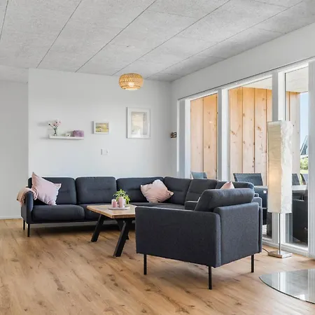 4 Bedroom In Feriehus *