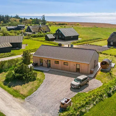 Stunning In With House A Panoramic View 펜션