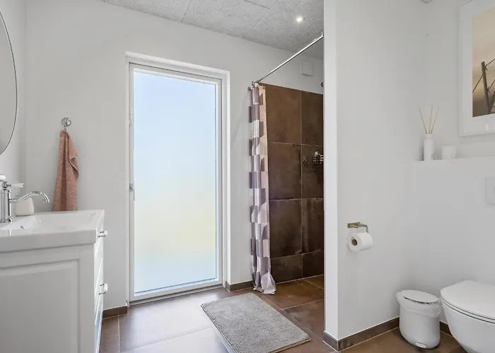 Nyaraló 4 Bedroom In Skjern